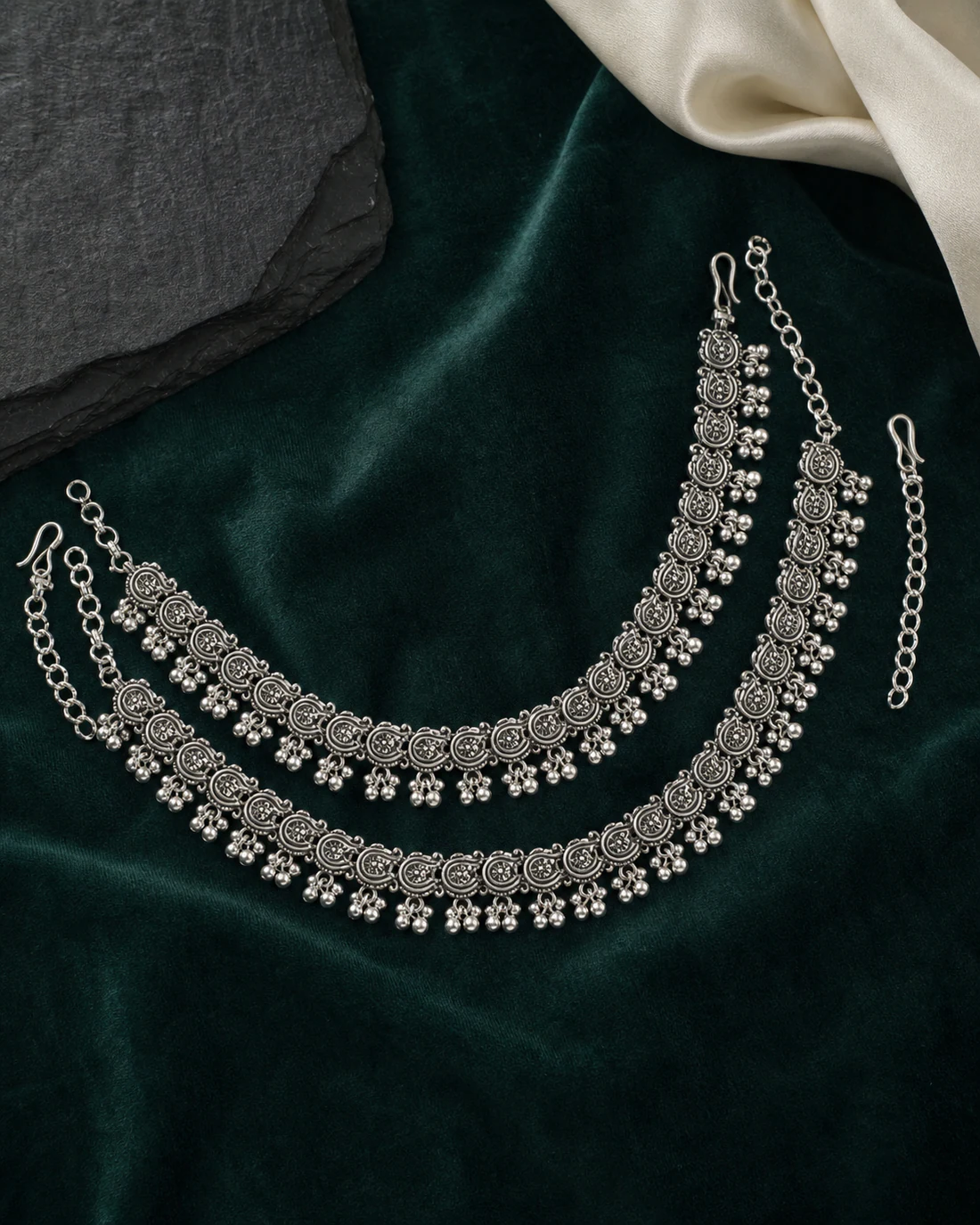 Paisley Silver Payal Pair at Varun Jewellers